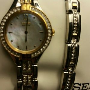 Citizen Diamond Pearl Face Watch